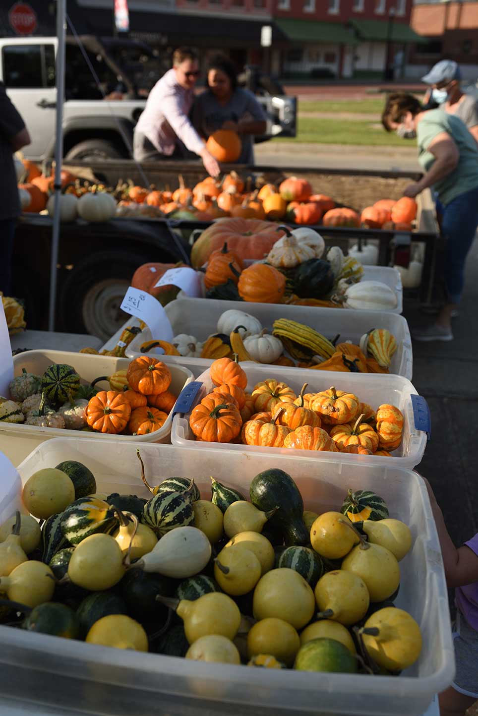 BourbonFarmersMarketV2_2020.jpg