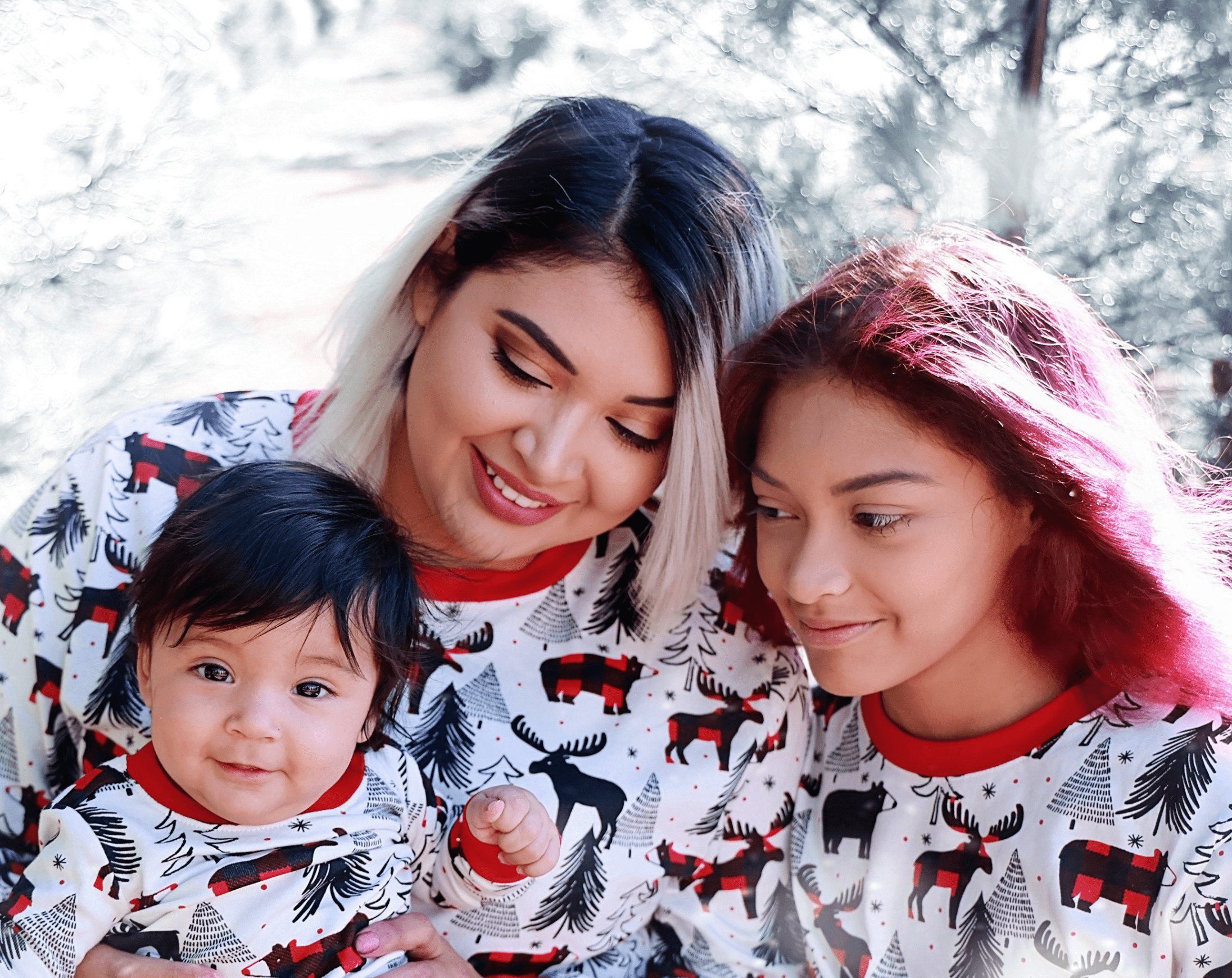 Lizeth Lucio with her two children