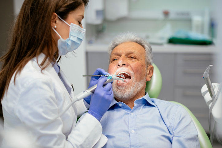senior_dentist