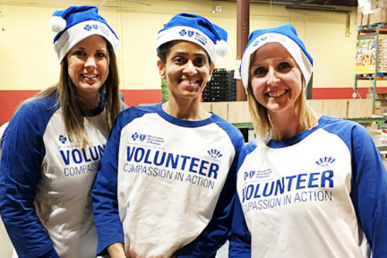 Blue Cross and Blue Shield of Kansas volunteers